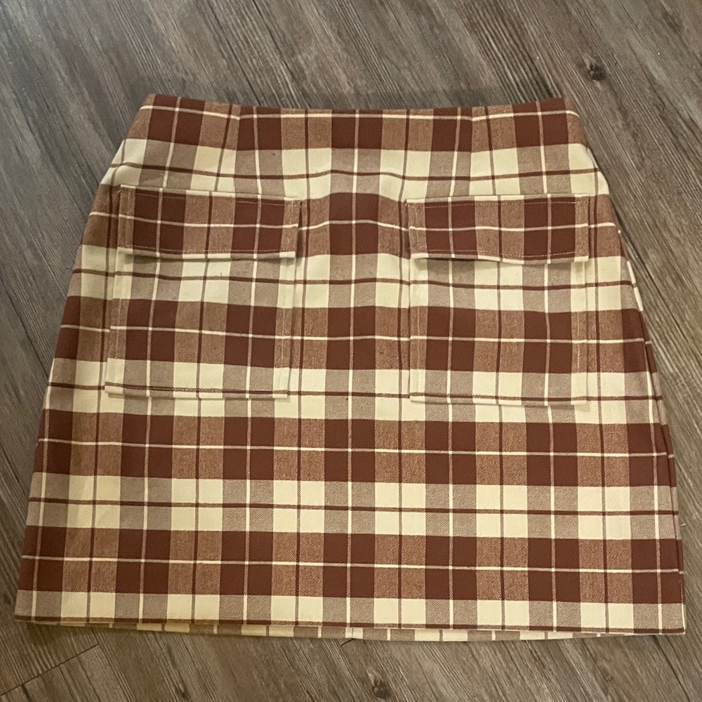 Reformation Plaid Mini Skirt in Burgundy/Brown and Cream - Size 0 - Picture 4 of 5